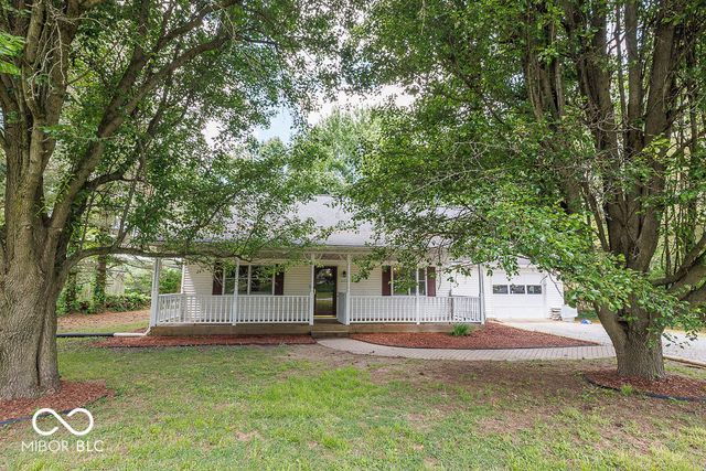 647 Concord Road, Gosport, IN 47433