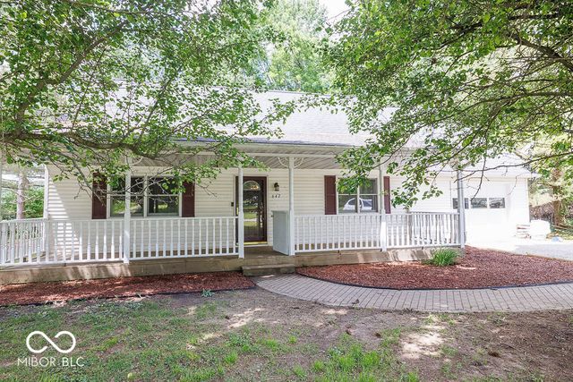 647 Concord Road, Gosport, IN 47433