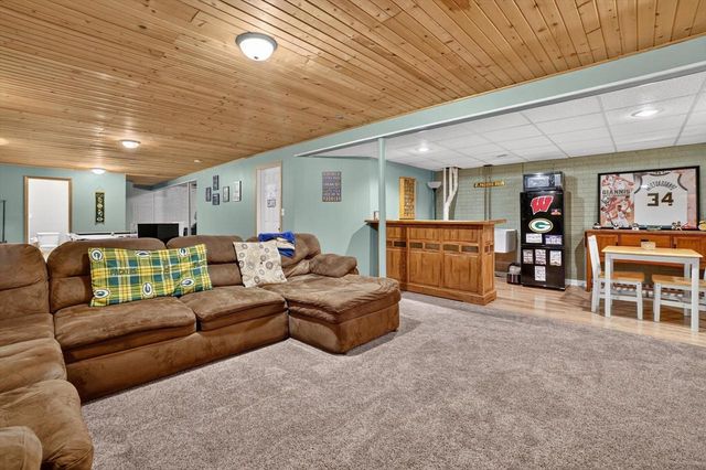 6935 54th STREET, Kenosha, WI 53144