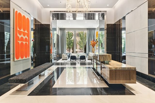 14 W Superior Street 6602, Chicago, IL 60654