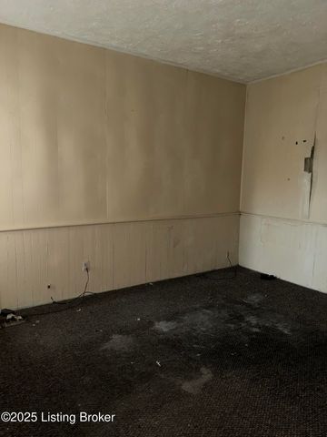 1515 W Ormsby Ave, Louisville, KY 40210