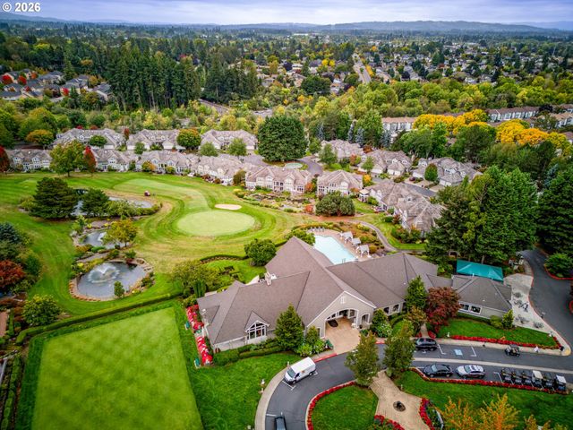 15639 Nw CLUBHOUSE Dr, Portland, OR 97229