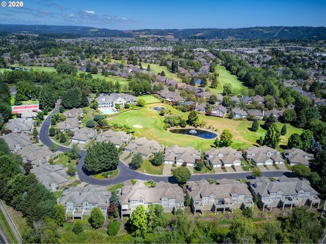 15639 Nw CLUBHOUSE Dr, Portland, OR 97229
