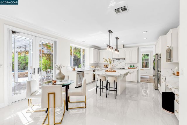 17 Pine Valley Place, San Ramon, CA 94583