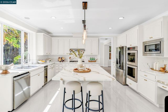 17 Pine Valley Place, San Ramon, CA 94583