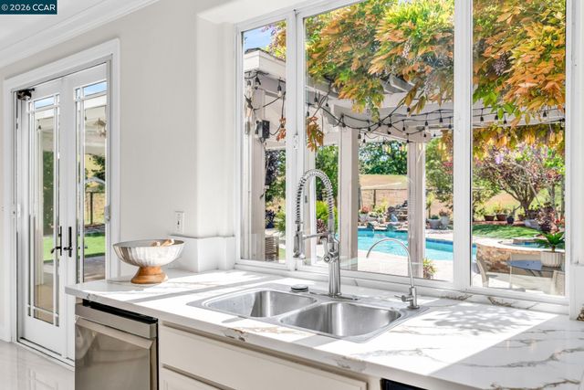 17 Pine Valley Place, San Ramon, CA 94583