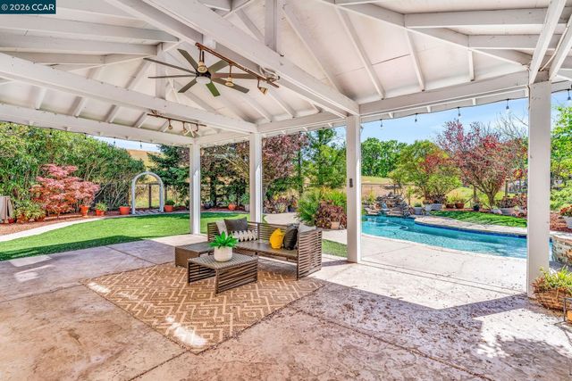 17 Pine Valley Place, San Ramon, CA 94583