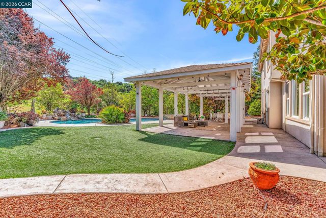 17 Pine Valley Place, San Ramon, CA 94583