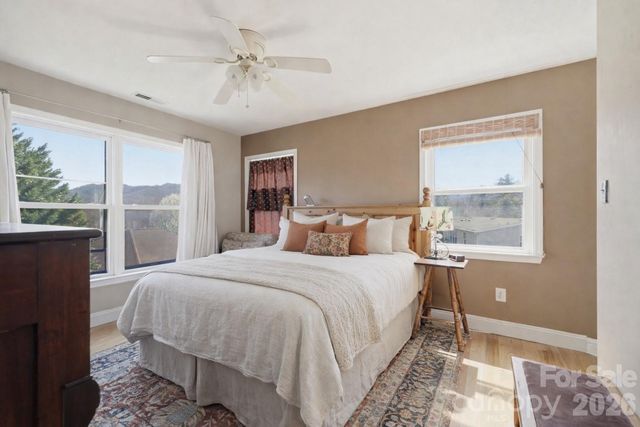 7 and 11 Carolina Corner, Black Mountain, NC 28711