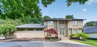 6153 Pickwood Drive, West Bloomfield, MI 48322