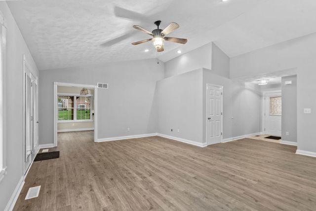 103 Harborside Court, Georgetown, KY 40324