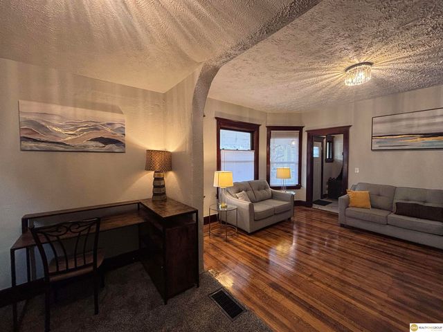 1816 Spencer Street, Omaha, NE 68110