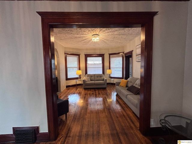 1816 Spencer Street, Omaha, NE 68110