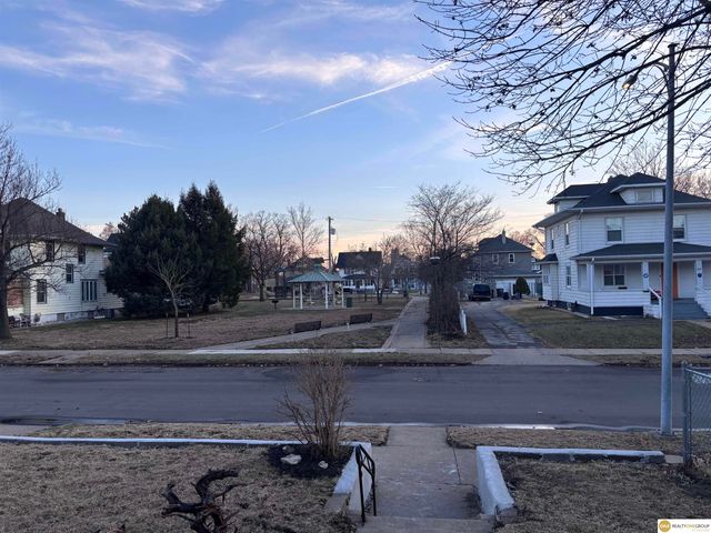 1816 Spencer Street, Omaha, NE 68110