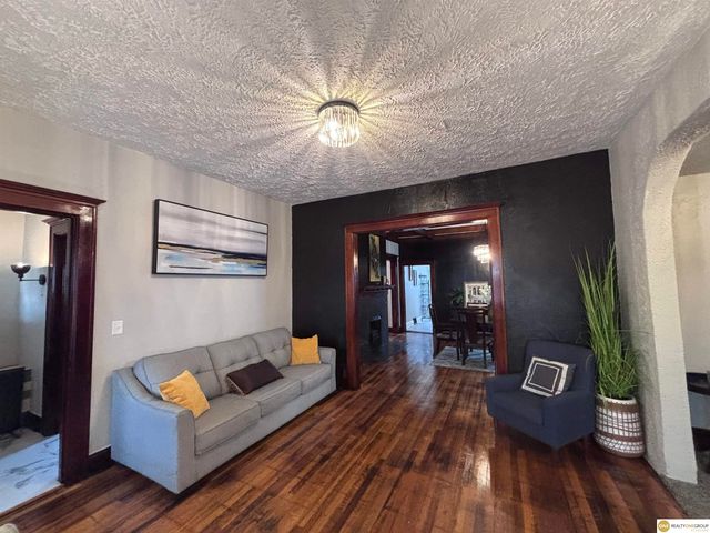 1816 Spencer Street, Omaha, NE 68110