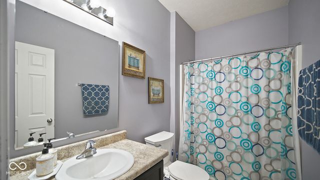 1436 Amberwoods Court, Indianapolis, IN 46239