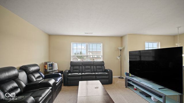 1436 Amberwoods Court, Indianapolis, IN 46239
