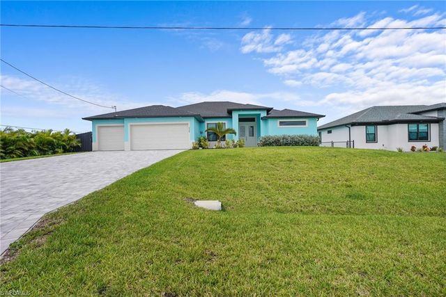 3726 NW 42nd PL, Cape Coral, FL 33993