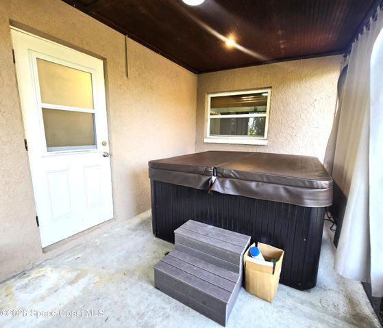 210 Juniper Avenue, Merritt Island, FL 32953