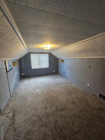 25795 Groveland Street, Roseville, MI 48066