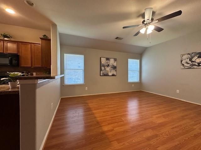 10426 Whisper Bluff Drive, Humble, TX 77396