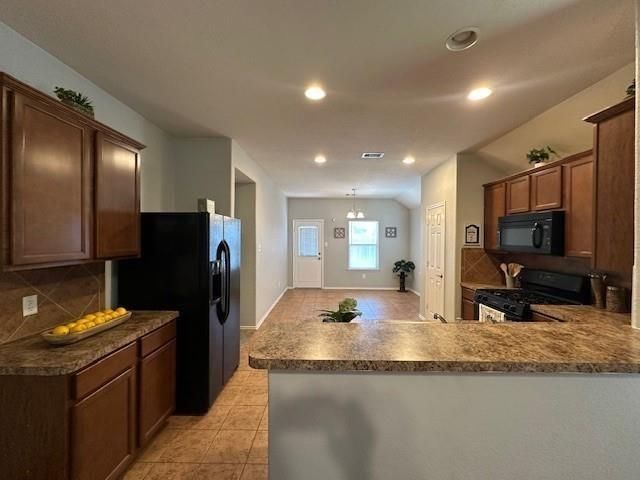 10426 Whisper Bluff Drive, Humble, TX 77396