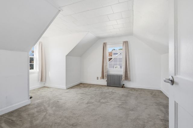 119 Beech St, Lowell, MA 01850