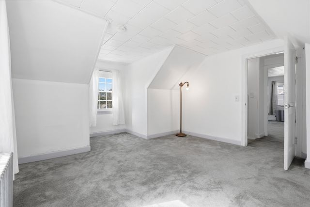 119 Beech St, Lowell, MA 01850