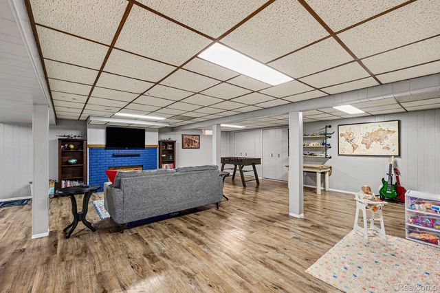 47391 Kathleen Road, Macomb Township, MI 48044
