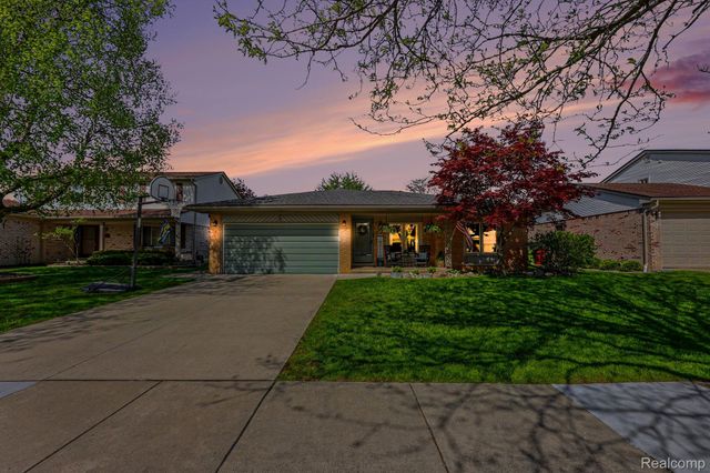 47391 Kathleen Road, Macomb Township, MI 48044