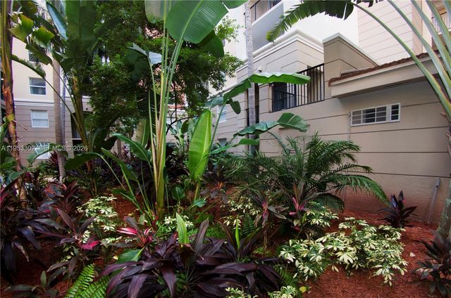 17150 N Bay Rd 2119, Sunny Isles Beach, FL 33160