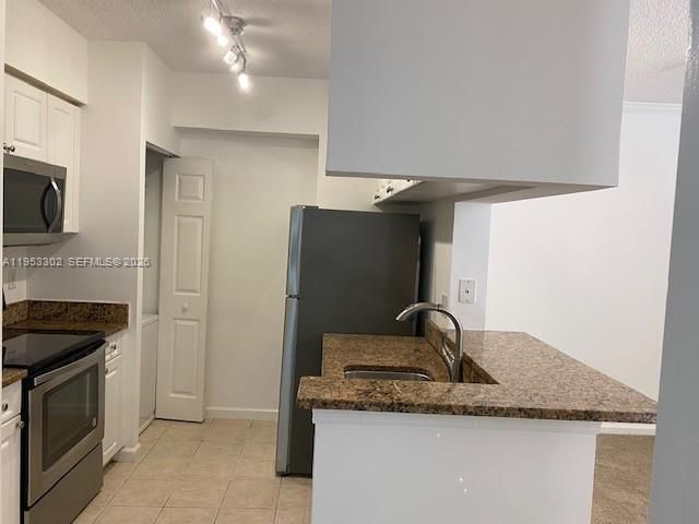 17150 N Bay Rd 2119, Sunny Isles Beach, FL 33160