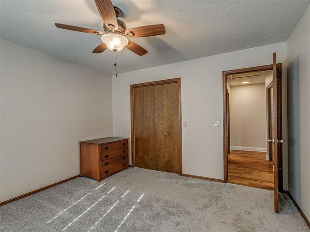 403 Piney Oak Drive, Norman, OK 73072