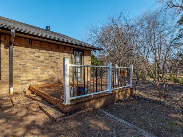 403 Piney Oak Drive, Norman, OK 73072