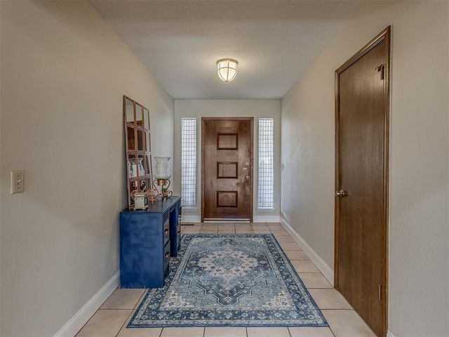 403 Piney Oak Drive, Norman, OK 73072