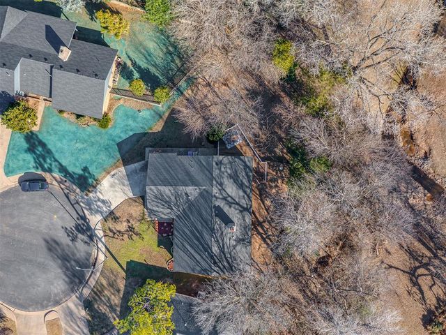 403 Piney Oak Drive, Norman, OK 73072