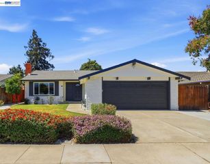 4444 Gibraltar Dr, Fremont, CA 94536