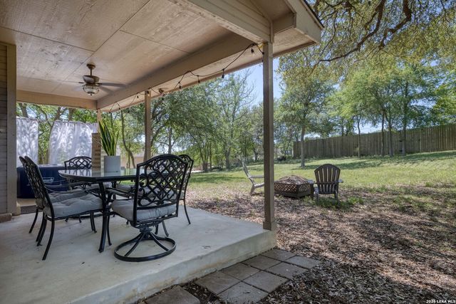 1131 FLAMING OAK DR, New Braunfels, TX 78132