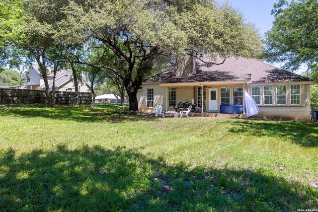 1131 FLAMING OAK DR, New Braunfels, TX 78132