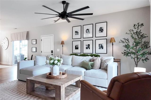 2007 Canning PL, Chesapeake, VA 23322