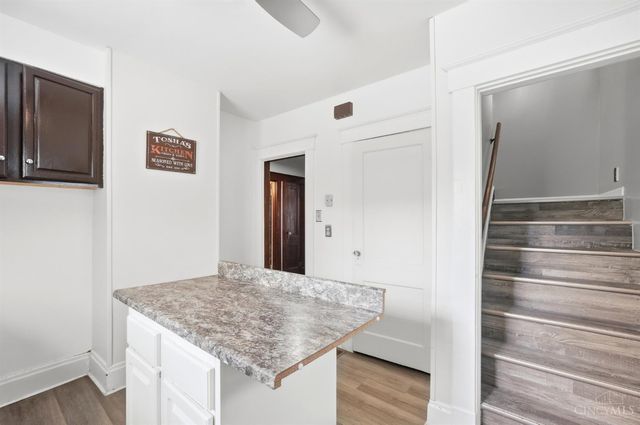 1929 De Armand Avenue, North College Hill, OH 45239