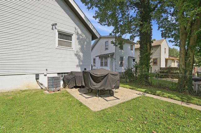 1929 De Armand Avenue, North College Hill, OH 45239