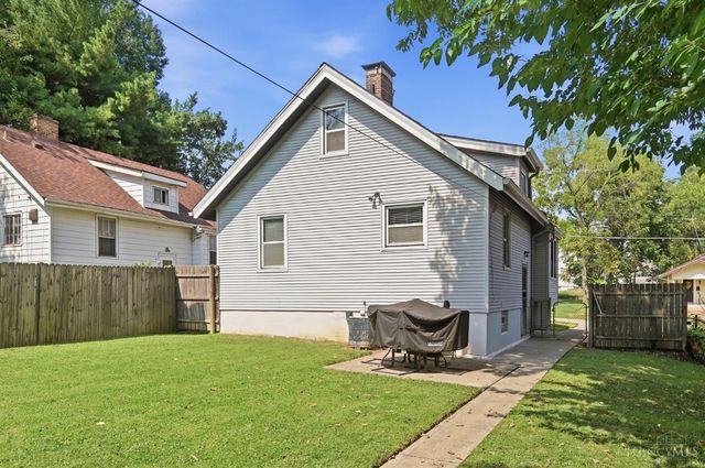 1929 De Armand Avenue, North College Hill, OH 45239