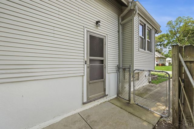 1929 De Armand Avenue, North College Hill, OH 45239