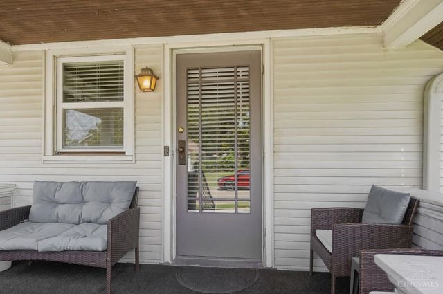 1929 De Armand Avenue, North College Hill, OH 45239