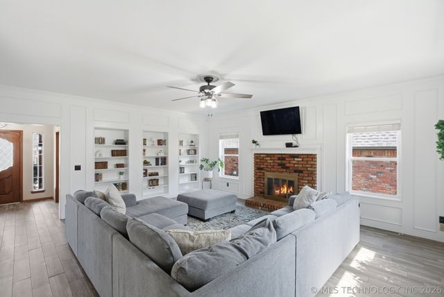 9904 E 97th Street, Tulsa, OK 74133