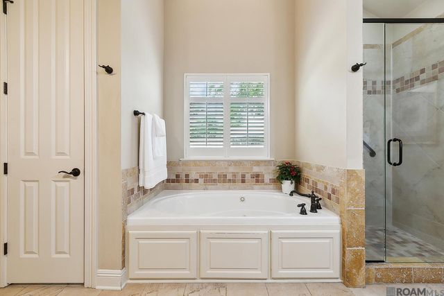 13652 Kings Court Ave, Baton Rouge, LA 70810