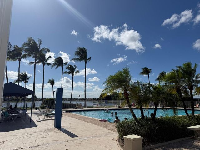 7418 Wescott Terrace, Lake Worth, FL 33467