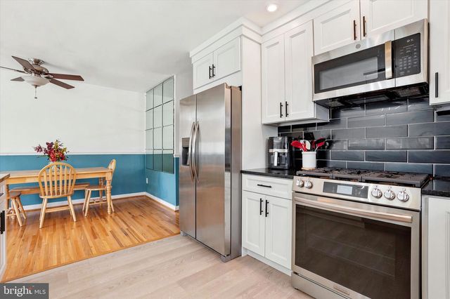 9968 WOODFERN RD, Philadelphia, PA 19115