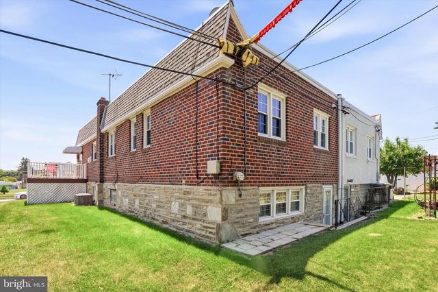 9968 WOODFERN RD, Philadelphia, PA 19115
